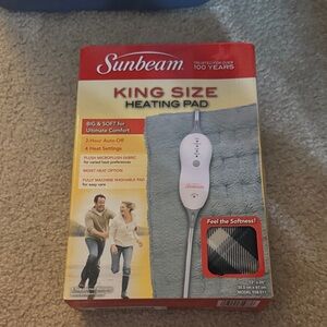 Sunbeam Red and White Heating Pad